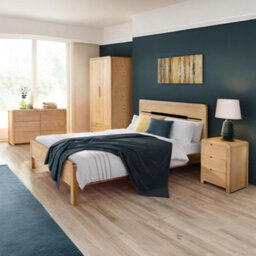 Julian Bowen Curve 3 Drawer Chest - Solid Oak - thumbnail 2