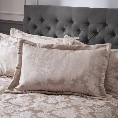 Catherine Lansfield Pillowcases Damask Jacquard Quilted 50X75Cm + Border Pack Of 2 Pillow Cases With Envelope Closure Champagne - image 1