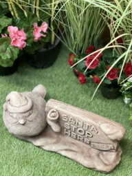 Stone Cast 'santa Stop Here' Garden Ornament/lawn Sign - thumbnail 4