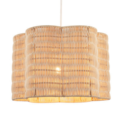 Happy Homewares Classic Scallop Edged Natural Rattan Wicker Pendant Lighting Shade - image 1