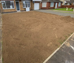 Boston Seeds Kissmygrass Pre-Seeding Lawn And Sportsfield Fertiliser 6.9.6 (25 X 20Kg) - thumbnail 4