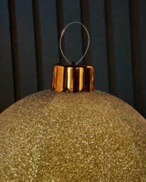 WeRChristmas Inflatable Tinsel Christmas Bauble, Gold, 45 Cm - thumbnail 3