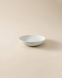 Cosmic Soap Dish, Ivory, Unique Design, Soft-Finish Coating, Saku Collection - thumbnail 1