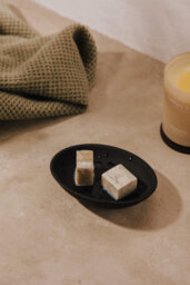 Cosmic Soap Dish, Ivory, Unique Design, Soft-Finish Coating, Saku Collection - thumbnail 2