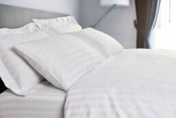 Smart Living Hotel Quality 100% Cotton Satin Stripe Warm Cosy Breathable Super Soft 32Cm Extra Deep Bedsheet Or Pillowcase Pair - thumbnail 2