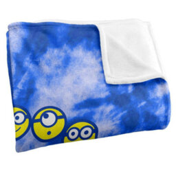 Minions Peace Sign Blanket White (One Size) - thumbnail 3