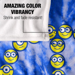 Minions Peace Sign Blanket White (One Size) - thumbnail 4