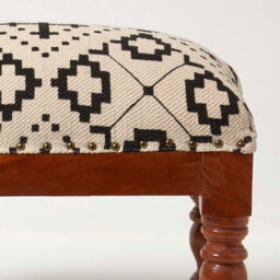 Homescapes Reva Black Geometric Footstool, 50 X 30 X 40 Cm - thumbnail 4