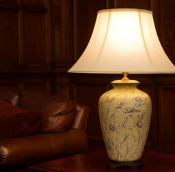 Downton Interiors Cream Bird Oriental Chinese Ceramic Porcelain Table Lamp - thumbnail 3