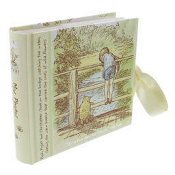 Disney Classic Pooh Heritage Photo Album Holds 80 4' X 6' Prints - Fine Day - thumbnail 1