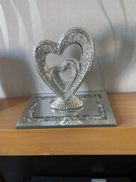 Biznest Silver Sparkle Crushed Jewel Loose Diamond Double Heart Sculpture Shelf Sitter Ornament Crystal Gift Home Décor 23X17X6 Cm - thumbnail 2