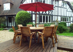Charles Taylor 8 Seater Wooden Round Garden Dining Table & Chairs Parasol Red - thumbnail 5