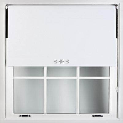 Furnished Blackout Roller Blinds With Triple Round Eyelets & Metal Fittings - White (W)90Cm (L)165Cm