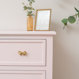 Melody Maison Large Scalloped 3 Drawer Chest Of Drawers - Staunton Pink Range - thumbnail 5
