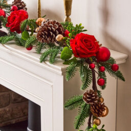 Dibor Brockham Rose Xmas Table Decoration Christmas Garland 1.8M - thumbnail 1