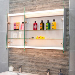 Plum&clay Carter Led Illuminated Mirrored Wall Cabinet With Shaver Socket (H)700mm (W)1200mm - thumbnail 8