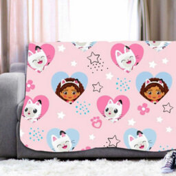 Gabbys Dollhouse Fleece Gabby & Pandy Paws Blanket Pink/blue (150Cm X 100Cm) - thumbnail 3