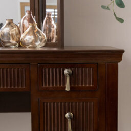 Melody Maison Dark Wood Reeded Dressing Table & Mirror Set - Georgian Range - thumbnail 6