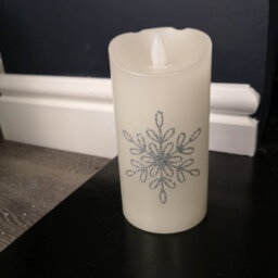 Samuel Alexander 15Cm Battery Operated Glitter Snowflake Dancing Led Candle Christmas Decoration With Round Lines - thumbnail 6