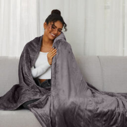 Ameha Fleece Plain Blanket, Lightweight & Reversible Throw For Travel, Bed & Sofa Blanket, Grey Single 130X150Cm - thumbnail 9