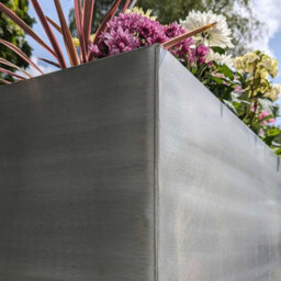 Woven Wood 90Cm Long Zinc Galvanised Brushed Silver 60Cm Tall Trough Planter - thumbnail 9
