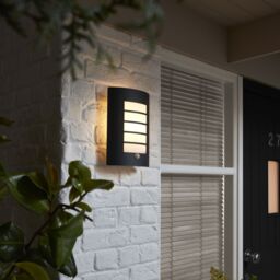 GoodHome Fixed Matt Dark Grey Pir Motion Sensor Outdoor Wall Light 40W - thumbnail 5