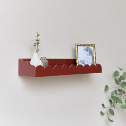 Melody Maison Large Oxblood Dark Red Scalloped Wall Storage Shelf - 61Cm - thumbnail 5