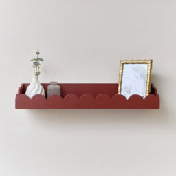 Melody Maison Large Oxblood Dark Red Scalloped Wall Storage Shelf - 61Cm - thumbnail 4