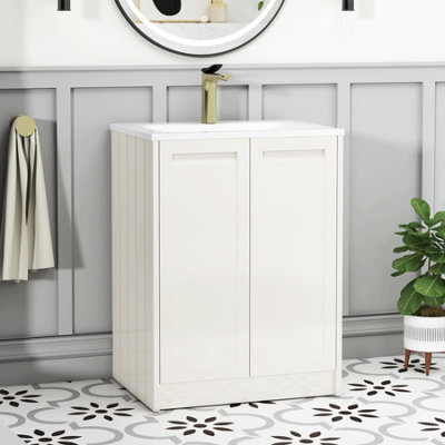 Royal Bathrooms Elmore 600mm Traditional Floor Standing 2 Door Bathroom Vanity Unit With Matt Stone Basin Sink - Classic White - image 1
