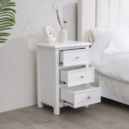 Melody Maison Large Scalloped 3 Drawer Chest Of Drawers & Pair Of Bedside Tables - Staunton White Range - thumbnail 6