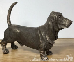 Animal Crackers Basset Hound Figurine In Solid Cold Cast Bronze, Dog Lover Home Decoration - thumbnail 2