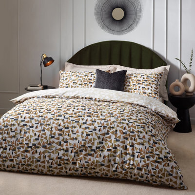 HÖEM Hoem City Abstract Geometric Cotton Rich Reversible Duvet Cover Set, Super King, Beige - image 1