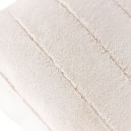 Paoletti Empress Cream Faux Fur Effect Indoor Christmas Cushion, (L)45Cm X (W)45Cm - thumbnail 4