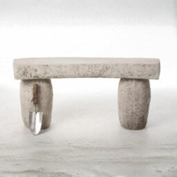 Oakleystone Northern Curved Stone Garden Bench Seat  Fine Detailed 45 Cm Tall 130 Kg - thumbnail 5
