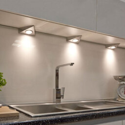 Sensio Titon Se21390W0 Cob Led Triangle Ceiling Light - 3W Warm White (3000K), Ip43, Brushed Stainless - thumbnail 3