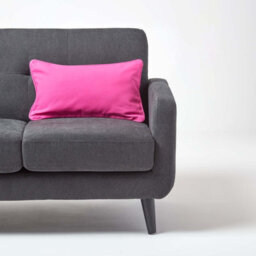 Homescapes Cotton Plain Cerise Rectangular Cushion Cover, 30 X 50 Cm - thumbnail 4