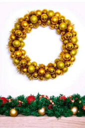 Christmas Tree World 56Cm Gold Shatterproof Bauble Wreath - thumbnail 1