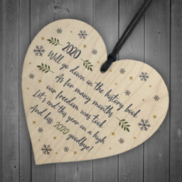 Red Ocean 2020 Lockdown Poem Wooden Heart Christmas Tree Decoration Family Gift - thumbnail 6