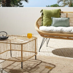 Wyld And Coco Outdoor Coffee Table 67 X 67 Cm Natural Rattan With Powder-Coated Iron Frame - Handmade Boho Style - thumbnail 2