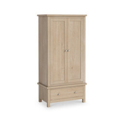 Farro Oak Double Wardrobe With Drawer - By Roseland Furniture