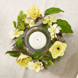 Dibor Set Of 2 Floral Yellow Table Decoration Christmas Candle Holders - thumbnail 3