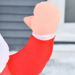 Homcom 4Ft Lighted Inflatable Santa Claus With Gift Box Christmas Outdoor - thumbnail 8