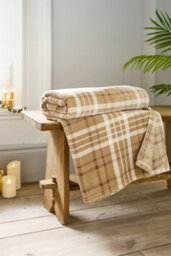 Deyongs Snuggle Check Throw  240Gsm Coral Fleece Printed - thumbnail 1