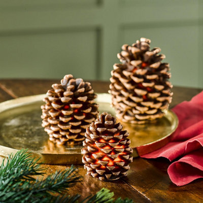 Set Of 3 Led Pinecones - Battery Powered Light Up Wax Pine Cone Trio Festive Christmas Xmas Home Candle Decorations - H8, 9 & 12Cm