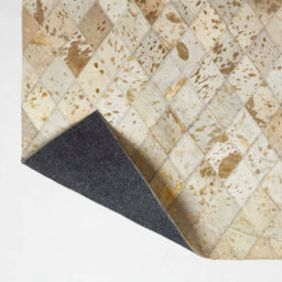 Homescapes Gold & Grey Geometric Diamond Leather Rug, 90 X 150 Cm - thumbnail 5