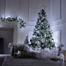 The Christmas Workshop 6Ft Traditional Artificial Christmas Tree With Snow & Pine Cones 76820 - thumbnail 2