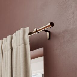 GoodHome Kozani Satin Brown Bronze Copper Effect Extendable Cap Single Curtain Pole Set, (L)2000mm-3300mm (Dia)19mm - thumbnail 6
