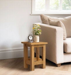 Hallowood Furniture Waverly Oak Small Occasional Table - thumbnail 8