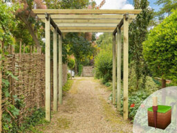 Edecks Royal Walkway Wooden Garden Pergola (W 2400mm X D 3600mm) With Steel Spikes (2.7M) - thumbnail 5