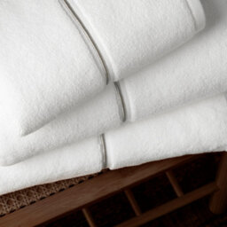 Bianca Fine Linens Zero Twist Satin Stitch Cotton 100X150Cm Bath Sheet White - thumbnail 2